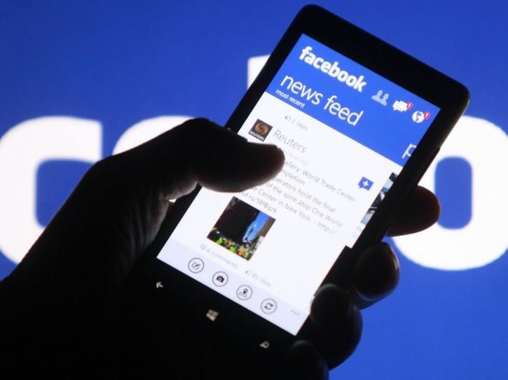 Cambodians using voice messaging on Facebook Messenger of all platforms