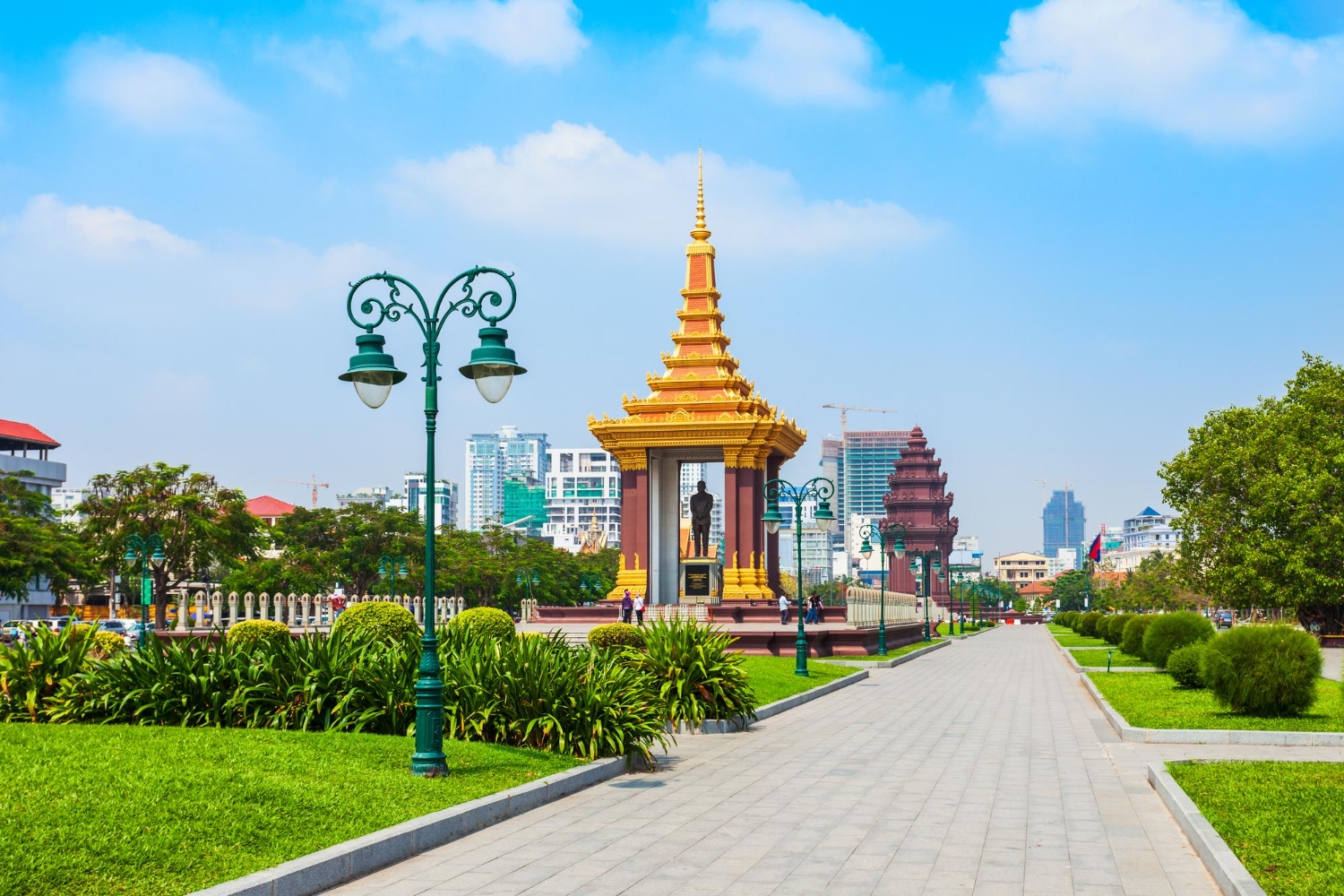 king-father-sihanouk-monument-phnom-penh